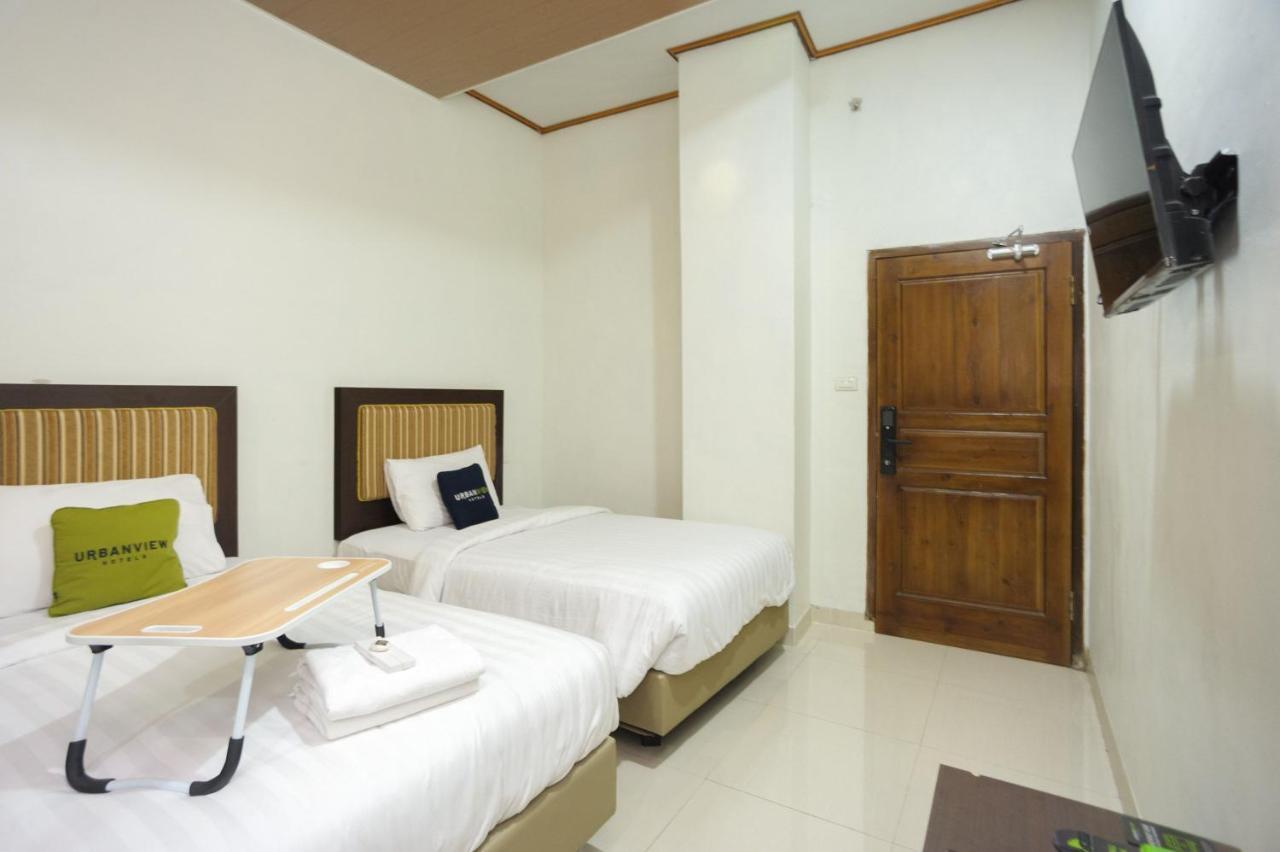 Urbanview Hotel Jib Bandar Lampung By Reddoorz Exteriör bild
