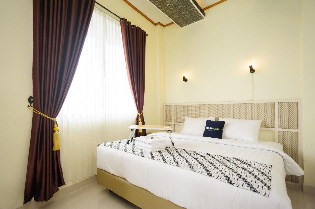 Urbanview Hotel Jib Bandar Lampung By Reddoorz Exteriör bild